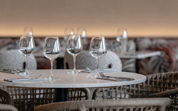 Cook-House-Table-Setting-Terrace